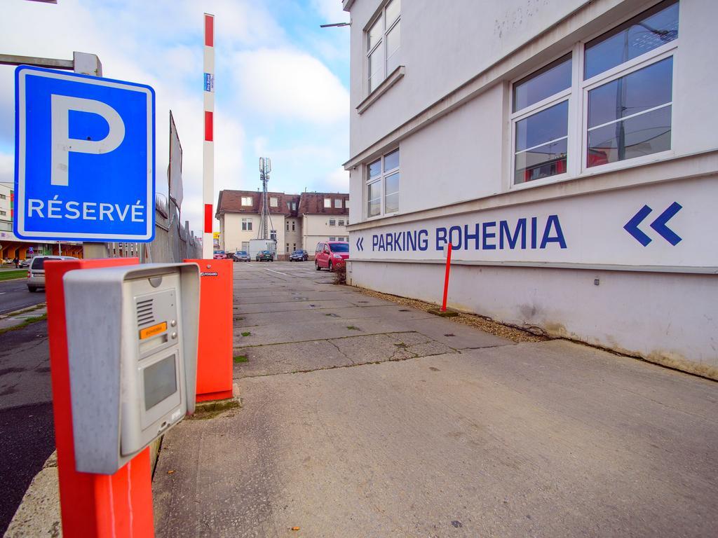 Hostel Bohemia Praga Zewnętrze zdjęcie